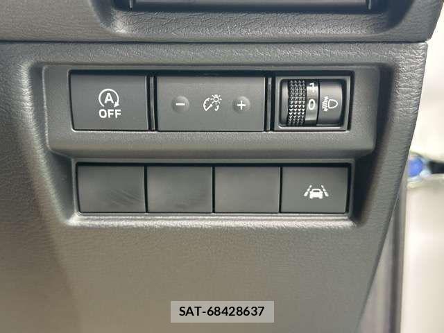 Mitsubishi TRITON 2025-08 7503348-15