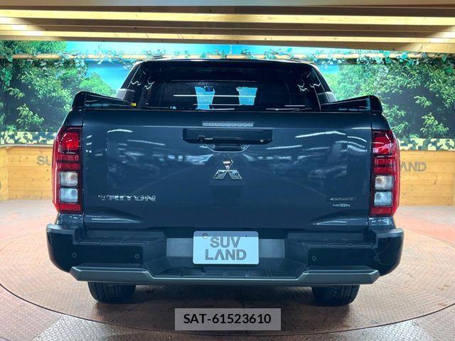 Mitsubishi TRITON 2024-11 7563005-13