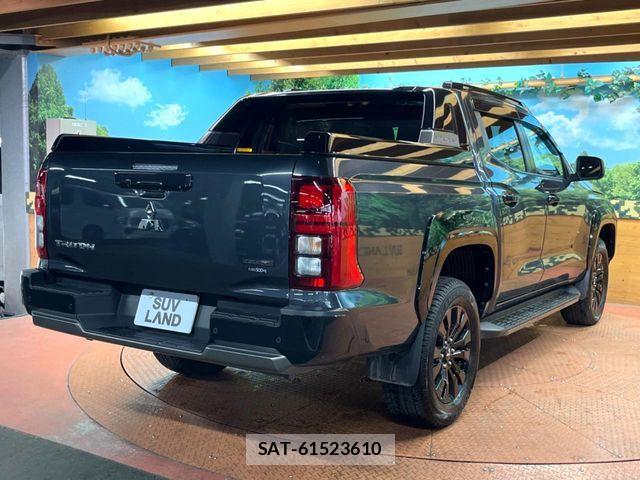 Mitsubishi TRITON 2024-11 7563005-15