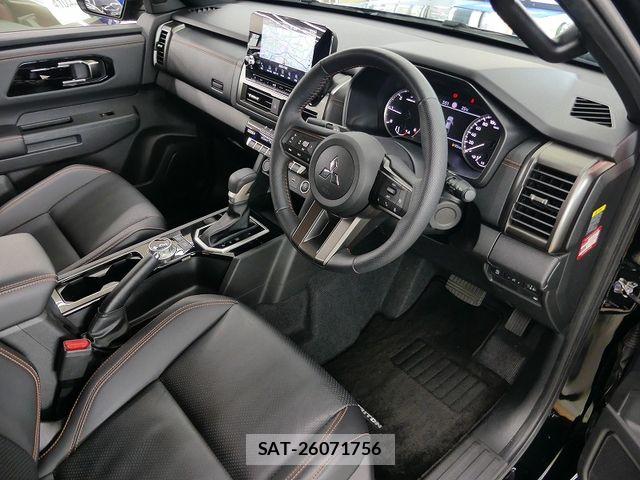 Mitsubishi TRITON 2025-05 7620945-14