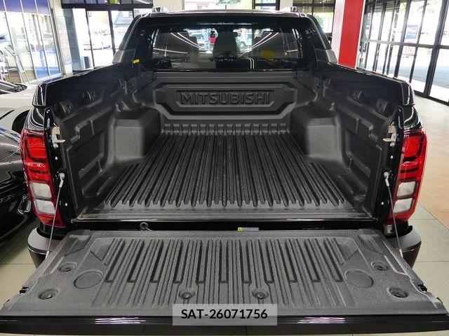 Mitsubishi TRITON 2025-05 7620945-18