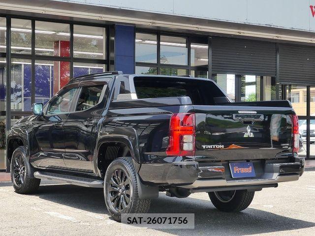 Mitsubishi TRITON 2025-05 7620945-5