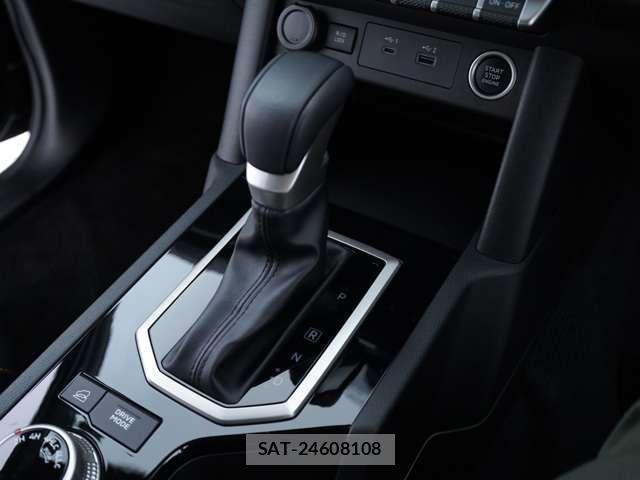 Mitsubishi TRITON 2025-06 7880163-12