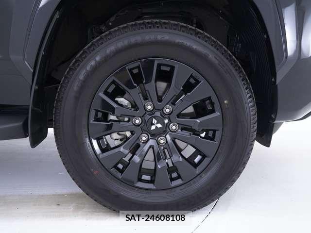 Mitsubishi TRITON 2025-06 7880163-16