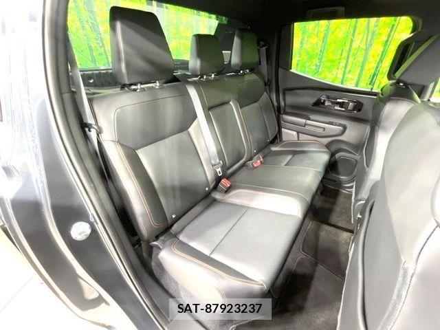 Mitsubishi TRITON 2024-10 7903549-10