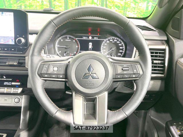 Mitsubishi TRITON 2024-10 7903549-11