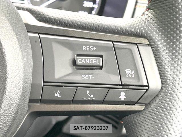 Mitsubishi TRITON 2024-10 7903549-6