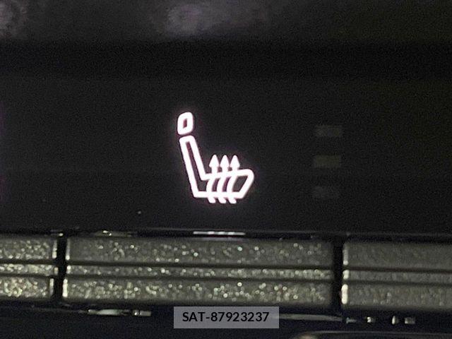 Mitsubishi TRITON 2024-10 7903549-7