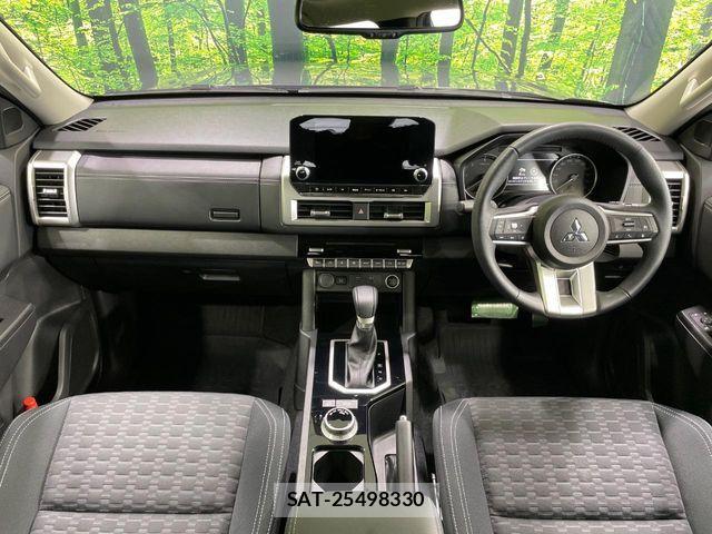 Mitsubishi TRITON 2024-11 8075994-1