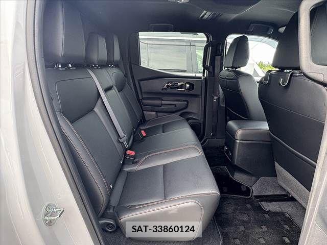 Mitsubishi TRITON 2024-09 8102369-17