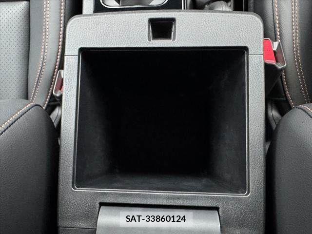 Mitsubishi TRITON 2024-09 8102369-22