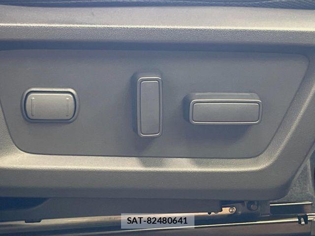 Mitsubishi TRITON 2024-02 8132766-6