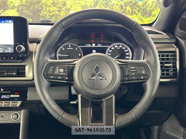 Mitsubishi TRITON 2024-08 8210760-10