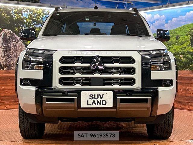 Mitsubishi TRITON 2024-08 8210760-13