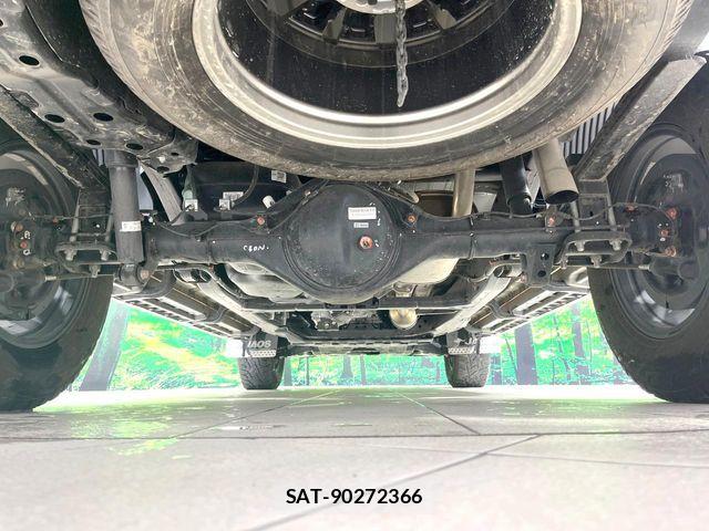 Mitsubishi TRITON 2024-09 8247000-18
