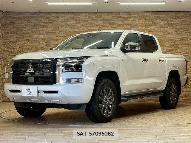 Mitsubishi TRITON 2025-09 8247002-13
