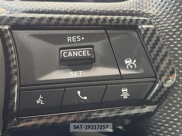 Mitsubishi TRITON 2024-03 8317772-4