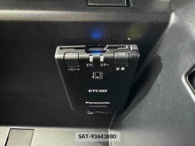 Mitsubishi TRITON 2024-08 8338290-11