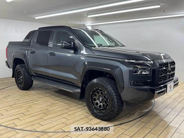 Mitsubishi TRITON 2024-08 8338290-13