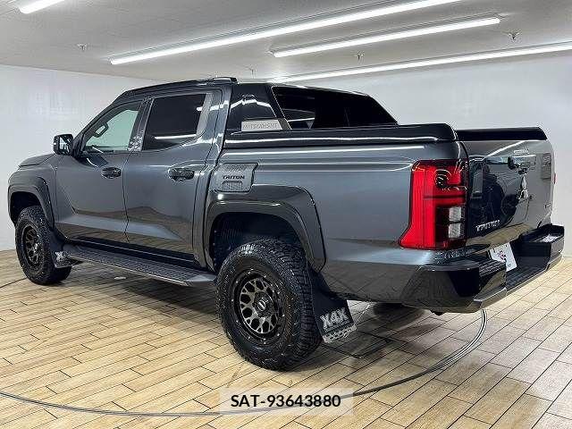 Mitsubishi TRITON 2024-08 8338290-15