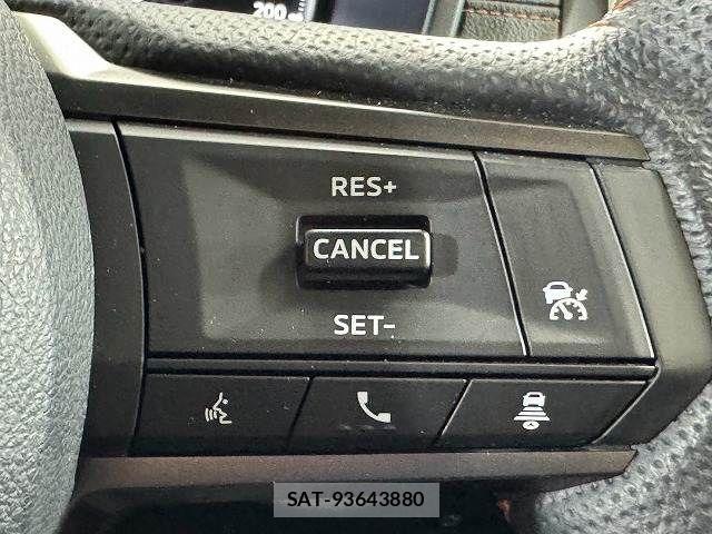 Mitsubishi TRITON 2024-08 8338290-6