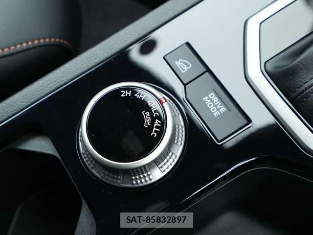 Mitsubishi TRITON 2025-08 8369505-13