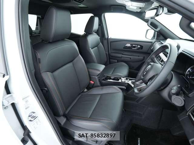 Mitsubishi TRITON 2025-08 8369505-5