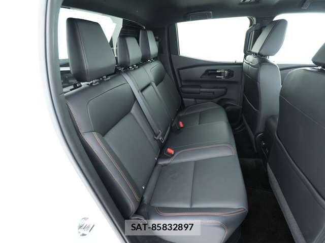 Mitsubishi TRITON 2025-08 8369505-6