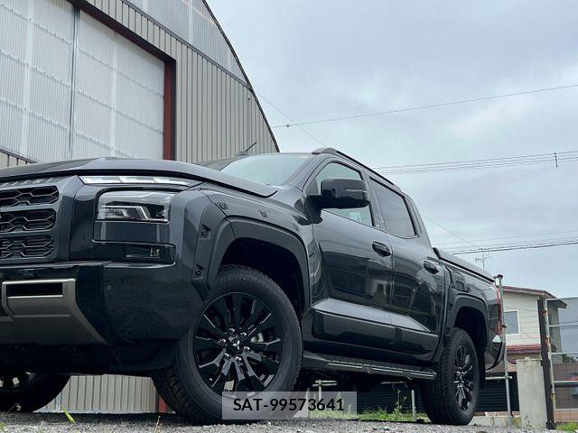 Mitsubishi TRITON 2025-10 8439002-5