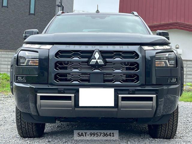 Mitsubishi TRITON 2025-10 8439002-8