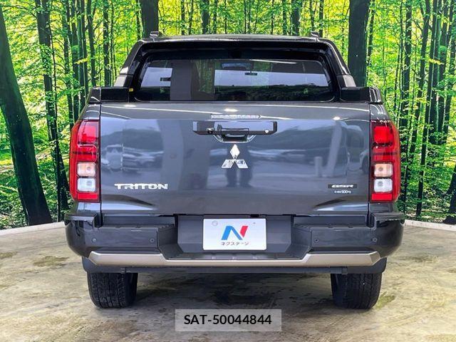 Mitsubishi TRITON 2024-10 8527911-14