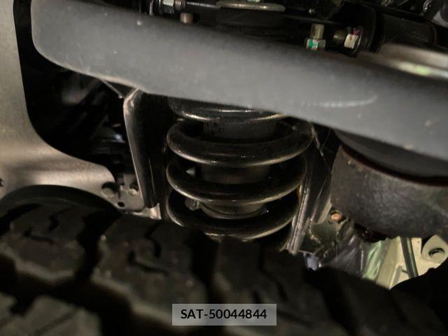 Mitsubishi TRITON 2024-10 8527911-19