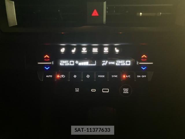 Mitsubishi TRITON 2024-10 8746469-17