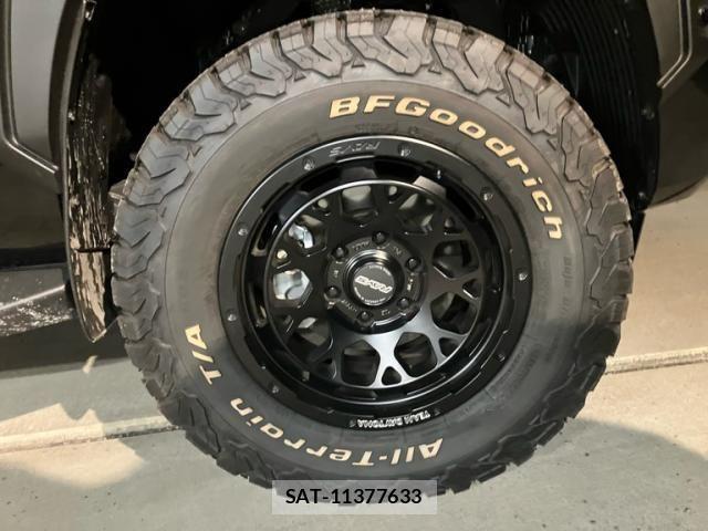 Mitsubishi TRITON 2024-10 8746469-6