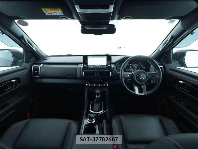 Mitsubishi TRITON 2025-01 8746476-5