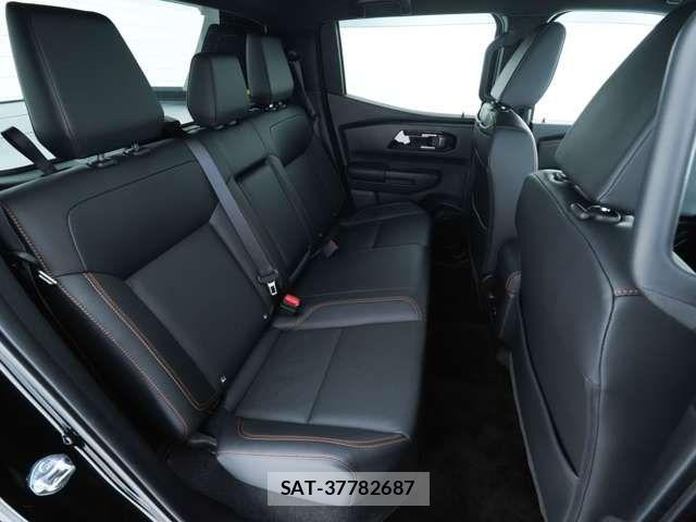 Mitsubishi TRITON 2025-01 8746476-7