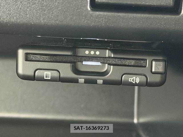 Mitsubishi TRITON 2024-08 8797784-9