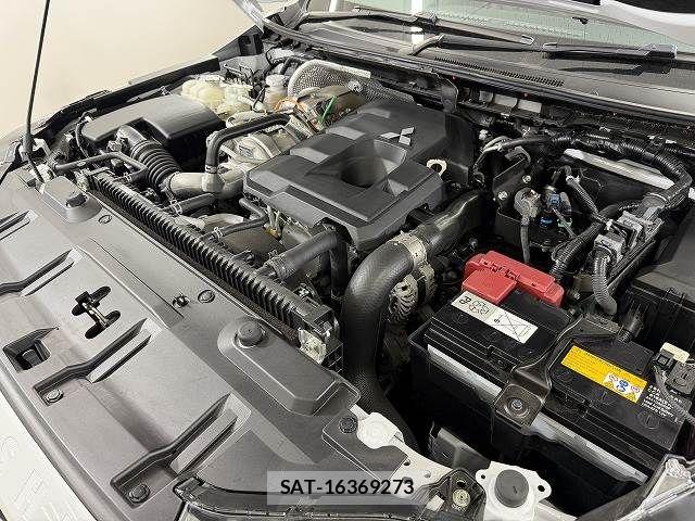 Mitsubishi TRITON 2024-08 8797784-13