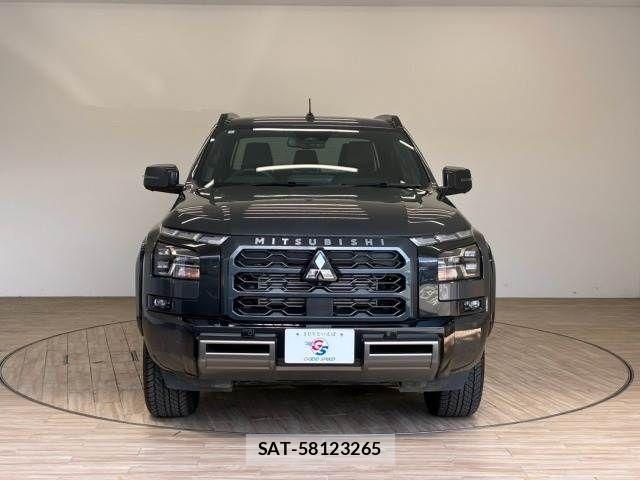 Mitsubishi TRITON 2024-03 8797785-14