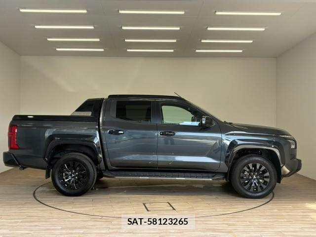 Mitsubishi TRITON 2024-03 8797785-17