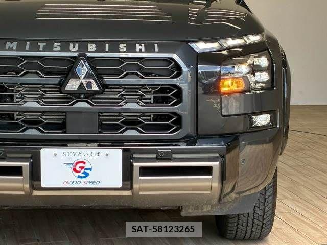 Mitsubishi TRITON 2024-03 8797785-19