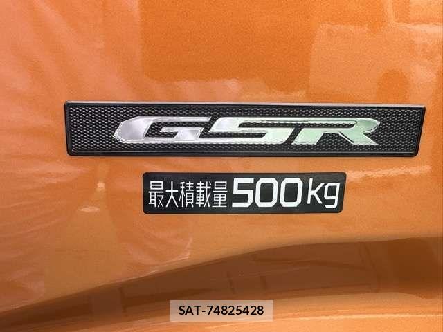 Mitsubishi TRITON 2025-09 8797786-12
