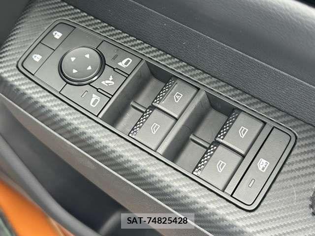 Mitsubishi TRITON 2025-09 8797786-17