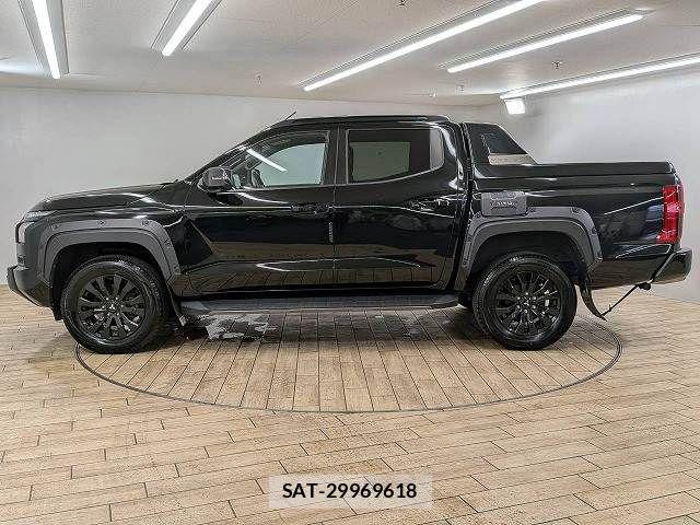 Mitsubishi TRITON 2024-11 8797788-16