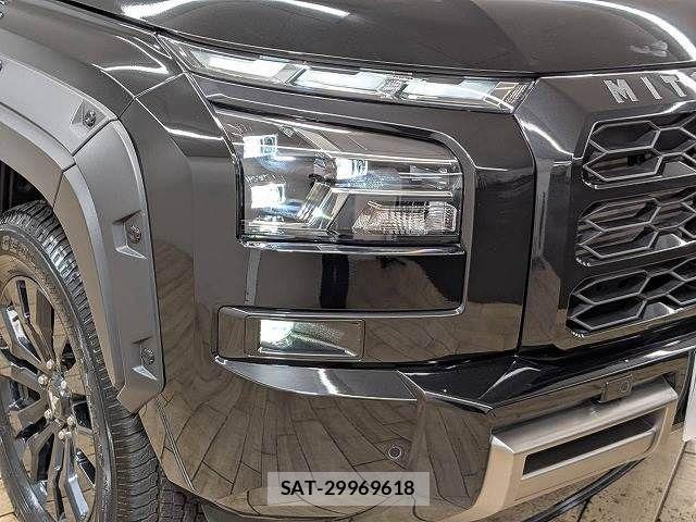 Mitsubishi TRITON 2024-11 8797788-19