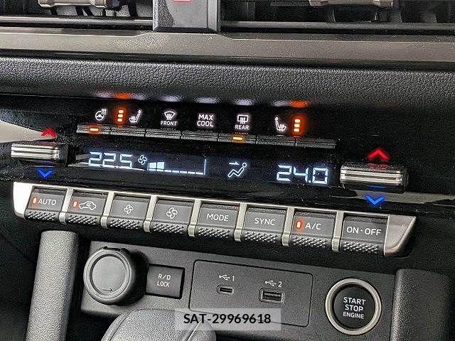 Mitsubishi TRITON 2024-11 8797788-5