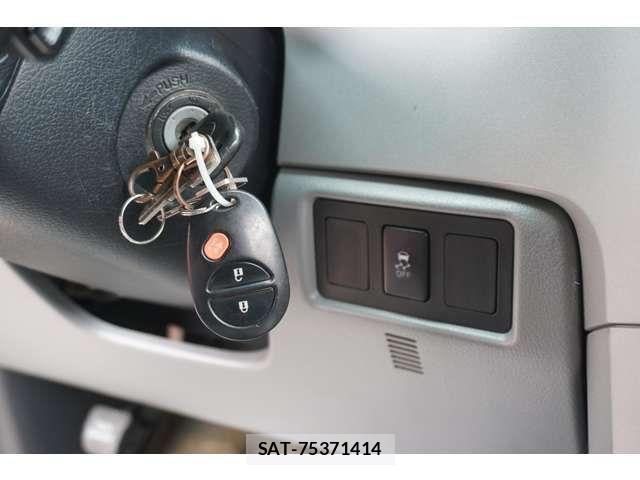 Toyota TUNDRA 2016-04 917015-14