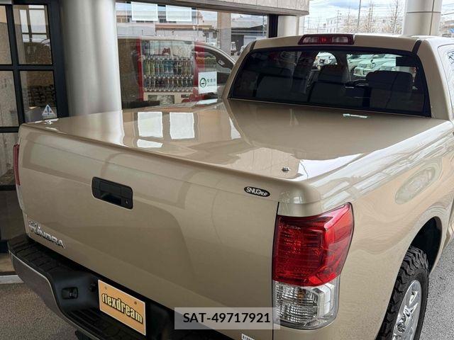 Toyota TUNDRA 2011-12 6817708-5