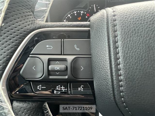 Toyota TUNDRA 2023-09 960074-11