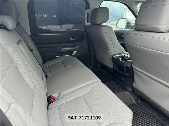 Toyota TUNDRA 2023-09 960074-24